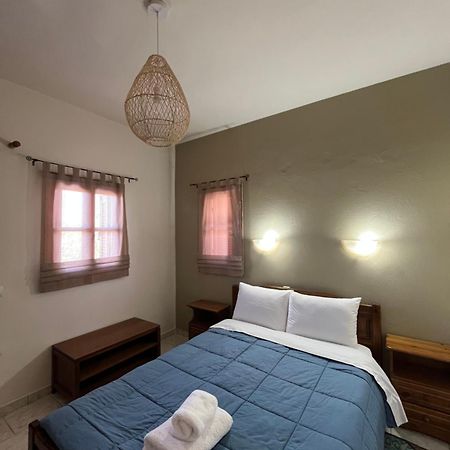 Voula Pansion Hotel Kardamíli Kültér fotó