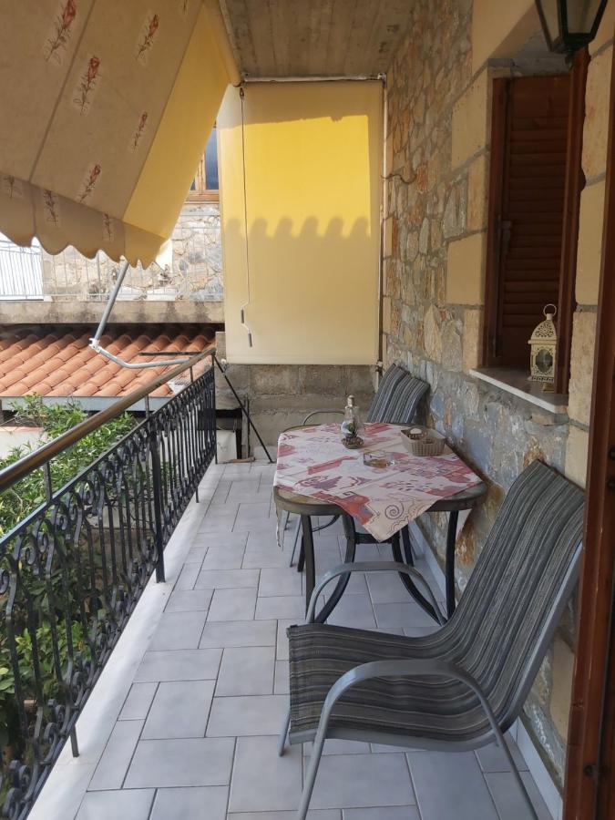 Voula Pansion Hotel Kardamíli Kültér fotó