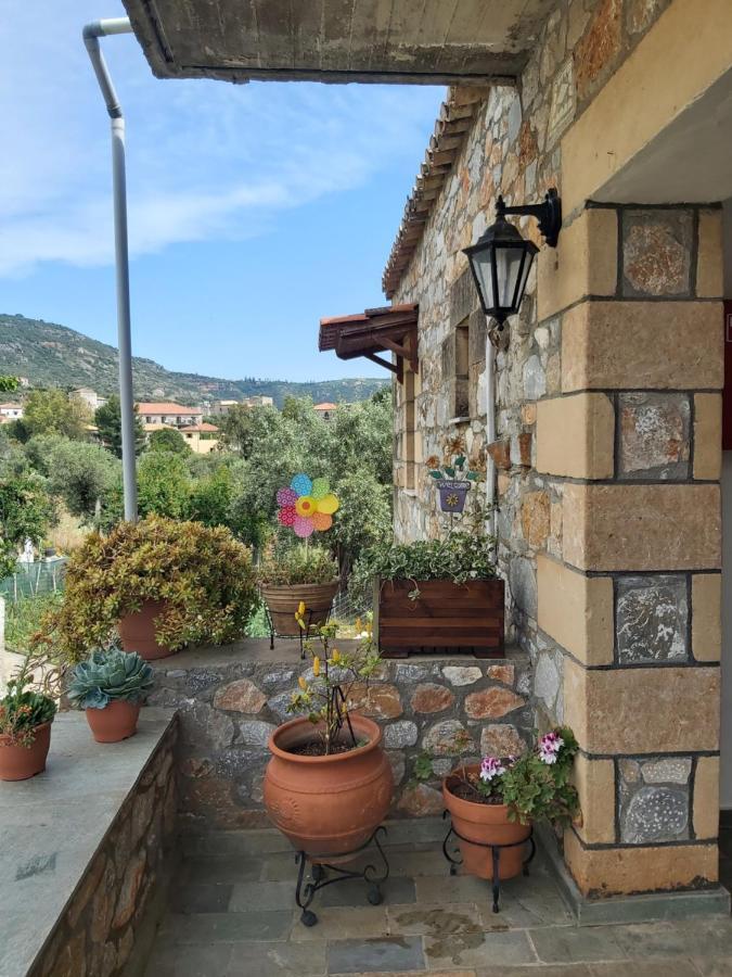 Voula Pansion Hotel Kardamíli Kültér fotó