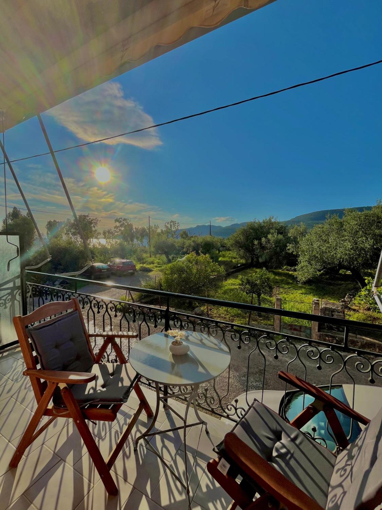 Voula Pansion Hotel Kardamíli Kültér fotó