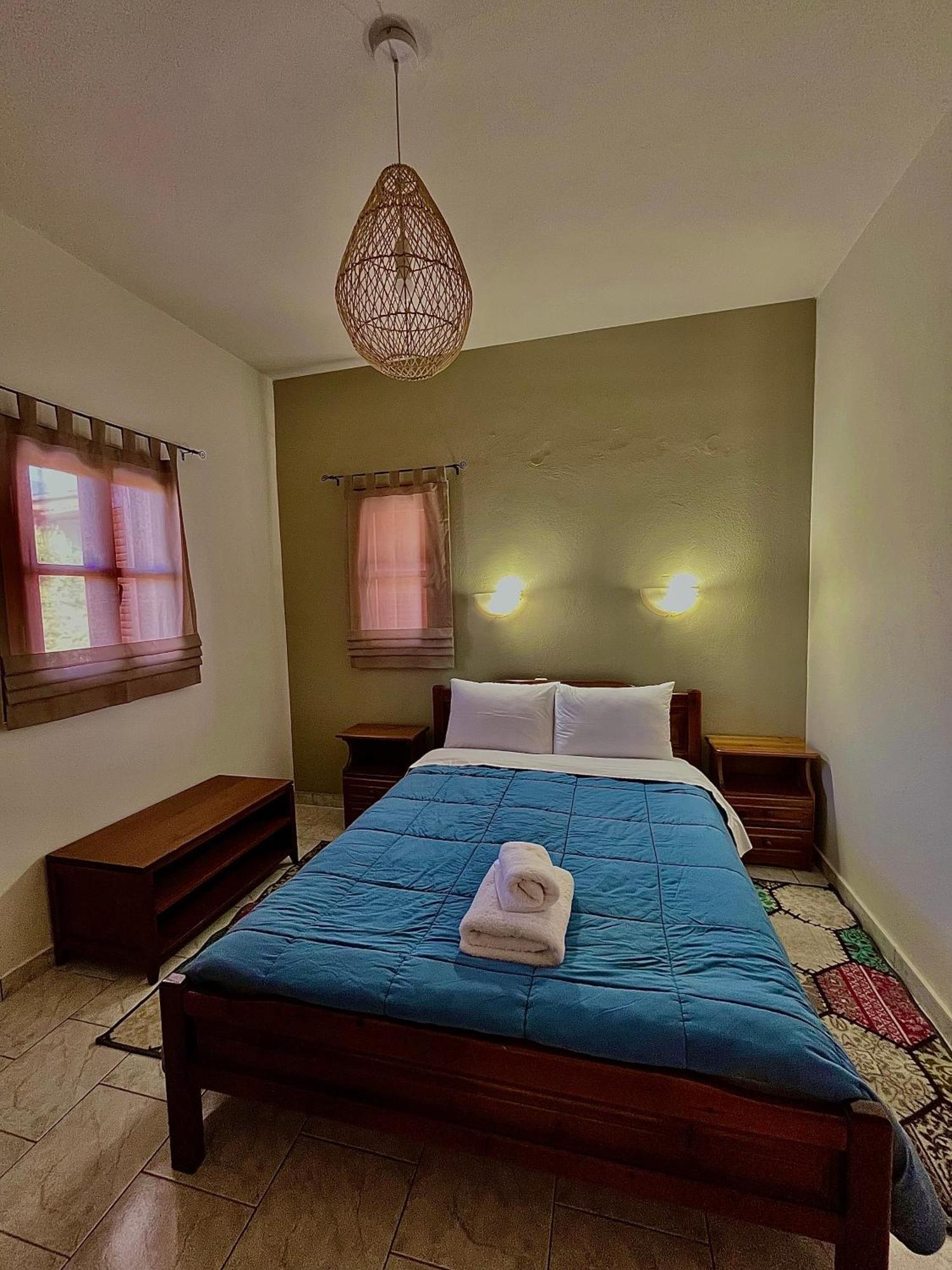 Voula Pansion Hotel Kardamíli Kültér fotó